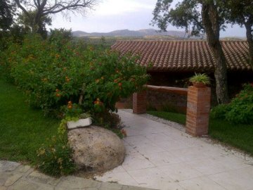 agriturismo met zwembad sardinie - agriturismo la quercia in arbus (8).jpg
